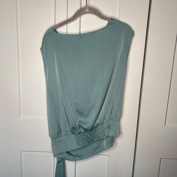 New York & Company Scoop Waist Tie Sleeveless Blouse NWT Women's Size Large - Picture 6 of 7
